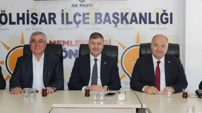 AK PARTİ’DEN GÖLHİSAR’DA “TÜRKİYE YÜZYILI BULUŞMASI”
