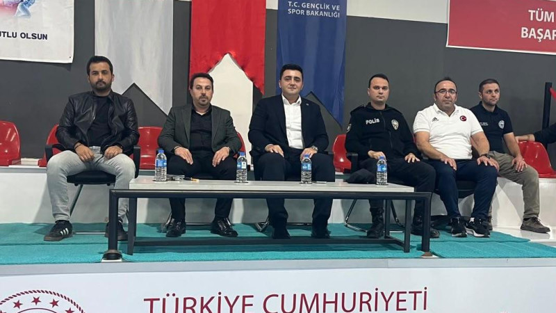ALTINYAYLA’DA: VOLEYBOL TURNUVASI COŞKULU BİR FİNALLE SONA ERDİ