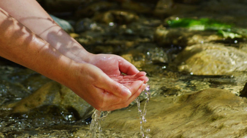 Gölhisar’da Su Alarmı:  Kontrolsüz Kaynaklardan Uzak Durun