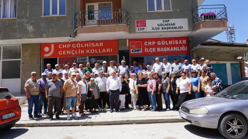 GÖLHİSAR'DA CHP'DE SİYASİ DEPREM! 442 ÜYEYLE TOPLU İSTİFA